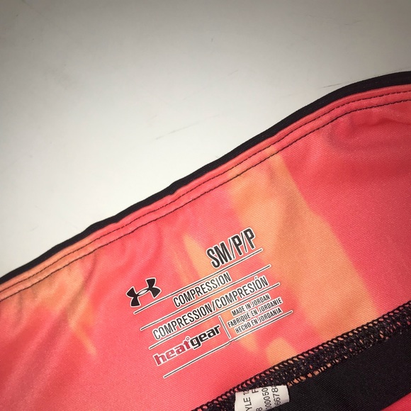 Under Armour capris leggings - Picture 3 of 3